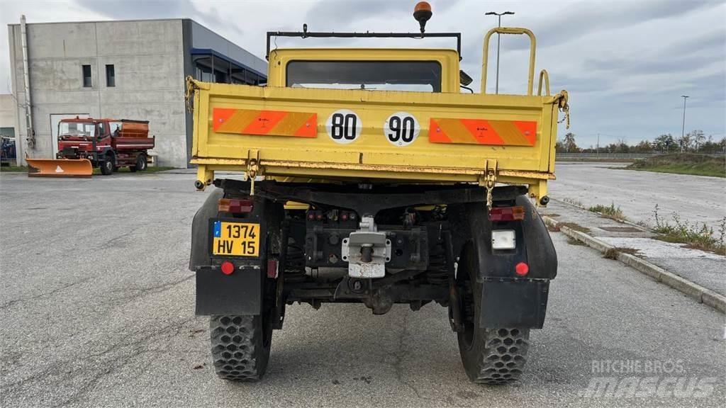 Unimog U130 Anders