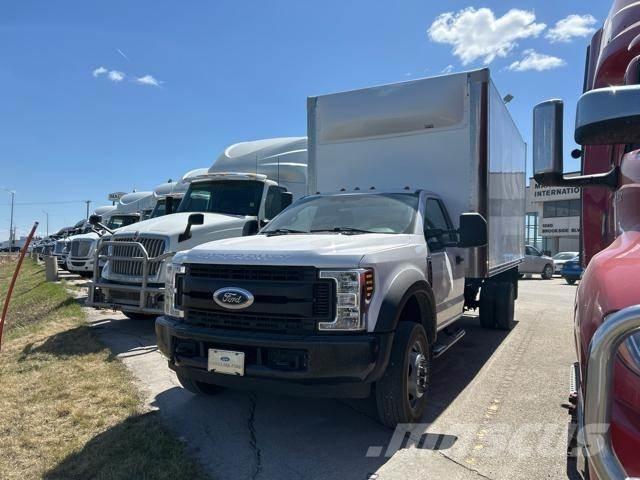 Ford F450 XL 4x2 Bakwagens met gesloten opbouw
