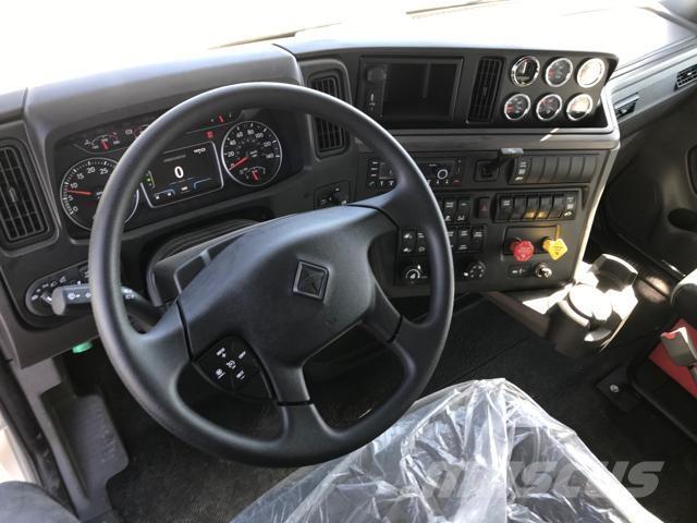 International HV Kipper