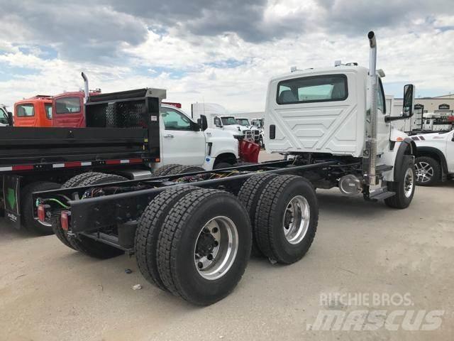 International HV Chassis met cabine