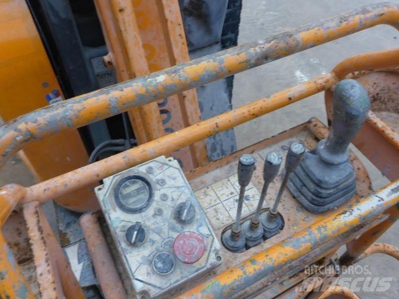 ATN PIAF 880R Knikarmhoogwerkers