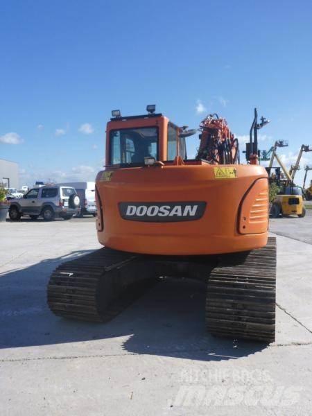Doosan DX140LC Rupsgraafmachines