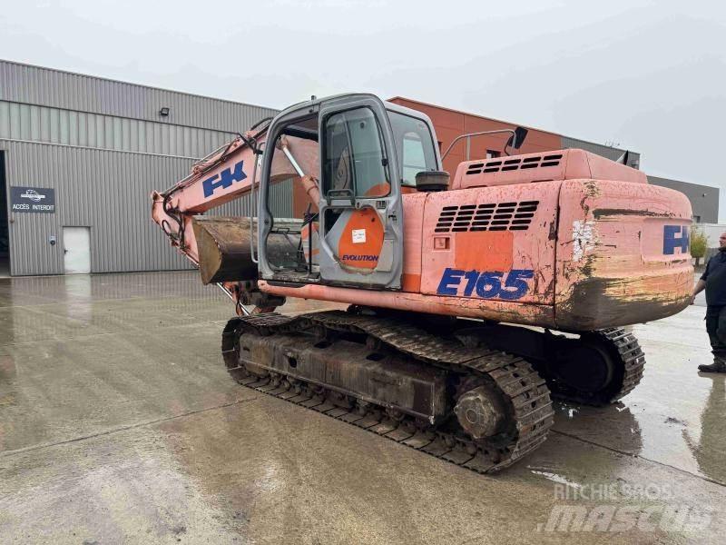 Furukawa E165 Rupsgraafmachines