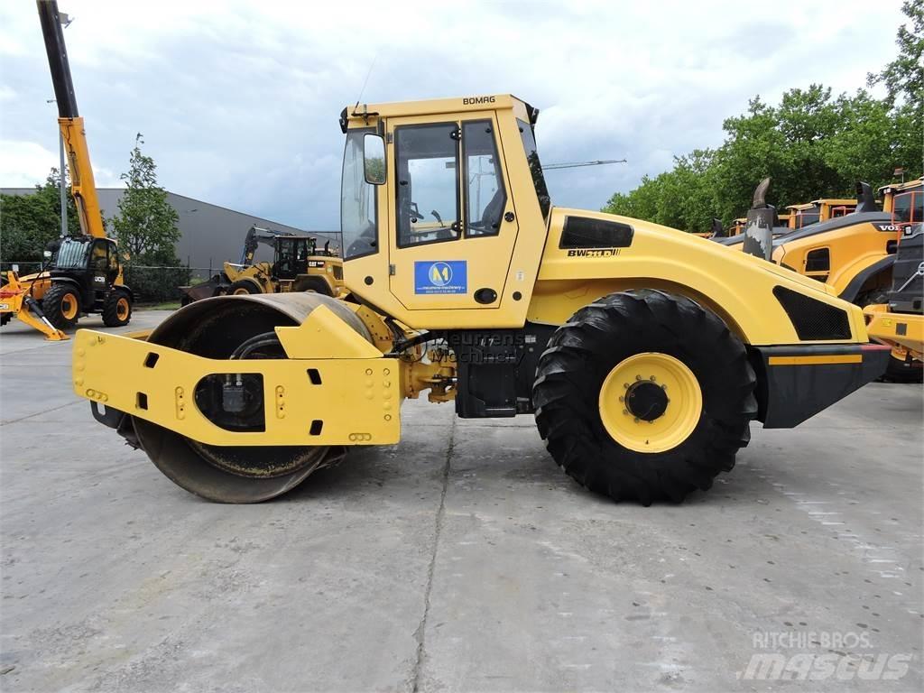 Bomag BW211D-4 GERMAN Overige walsen