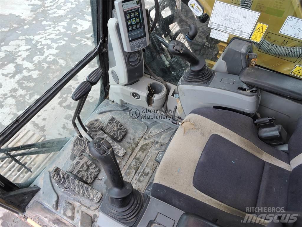 CAT 326F Rupsgraafmachines