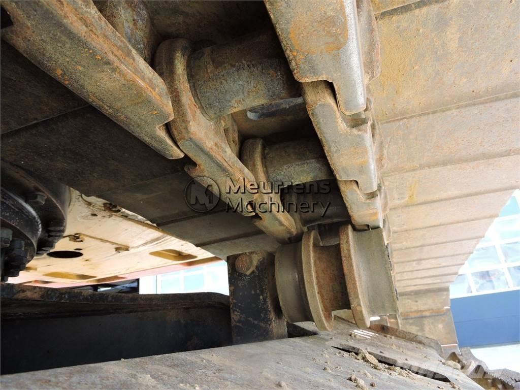 CAT 328 D Rupsgraafmachines