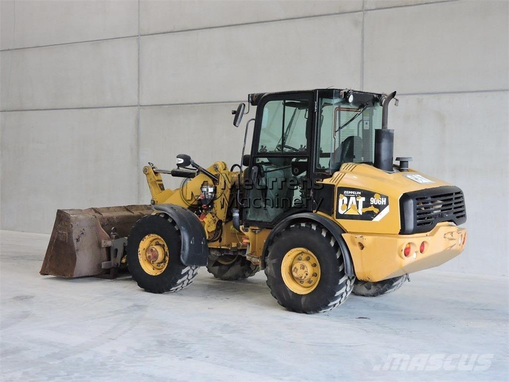 CAT 906 H + FORK Wielladers