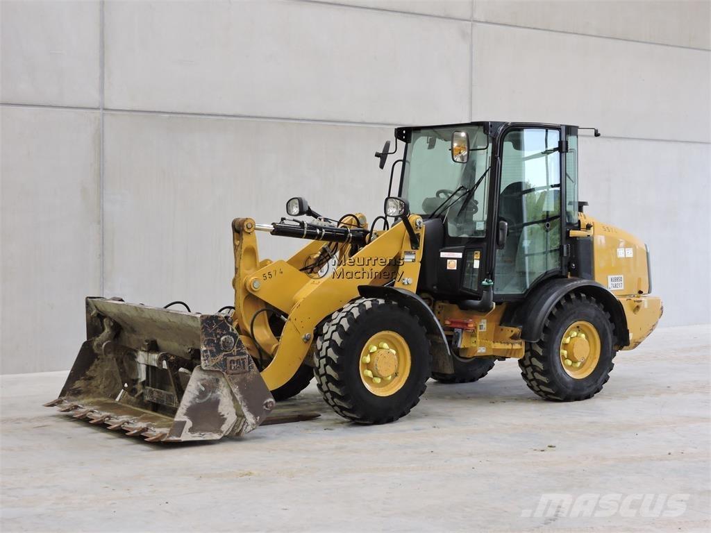 CAT 906M + FORK Wielladers