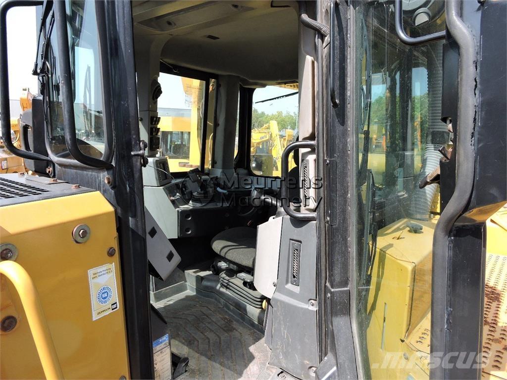 CAT D8T GERMAN Bulldozers