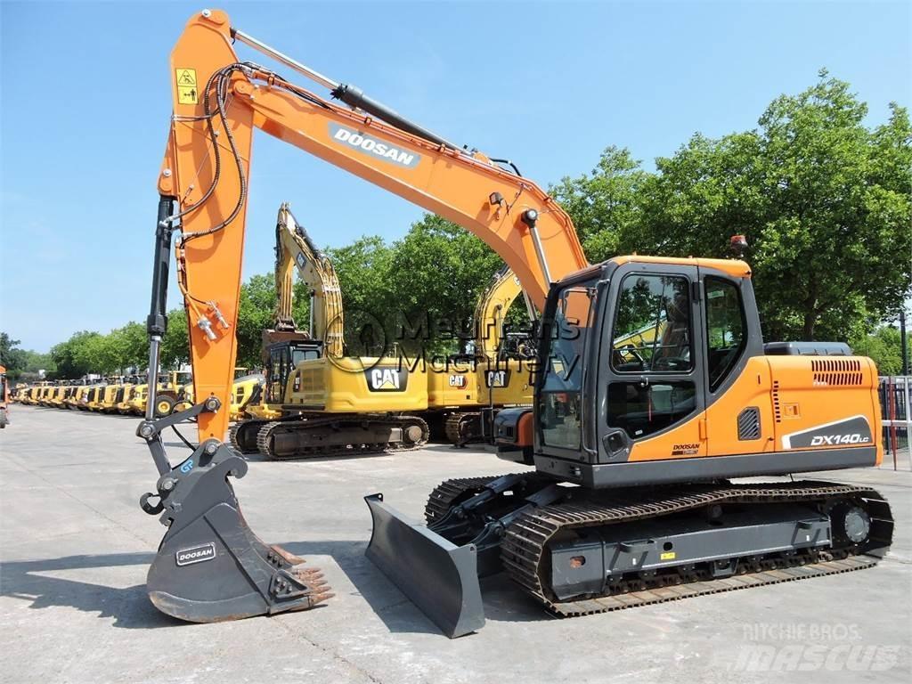 Doosan DX140LC Rupsgraafmachines