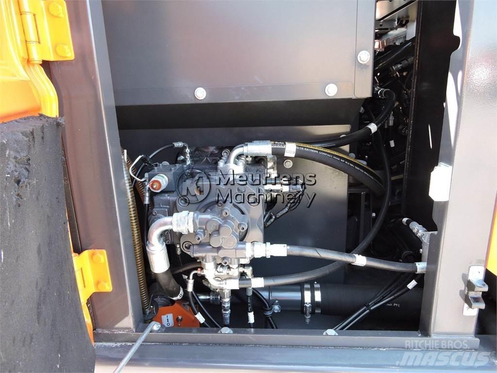 Doosan DX140LC Rupsgraafmachines