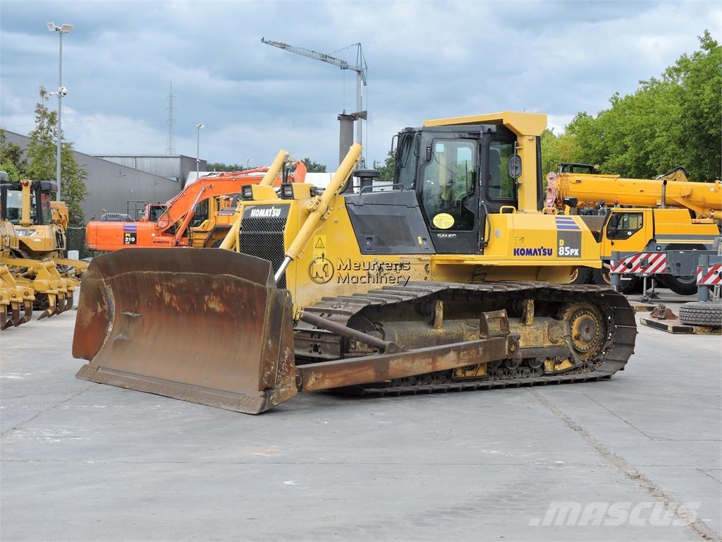 Komatsu D85PX-15 Bulldozers