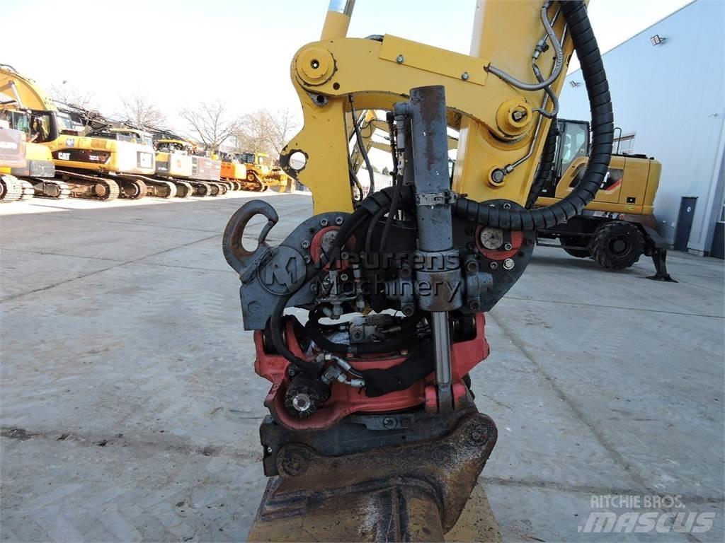 Komatsu PW148 Wielgraafmachines