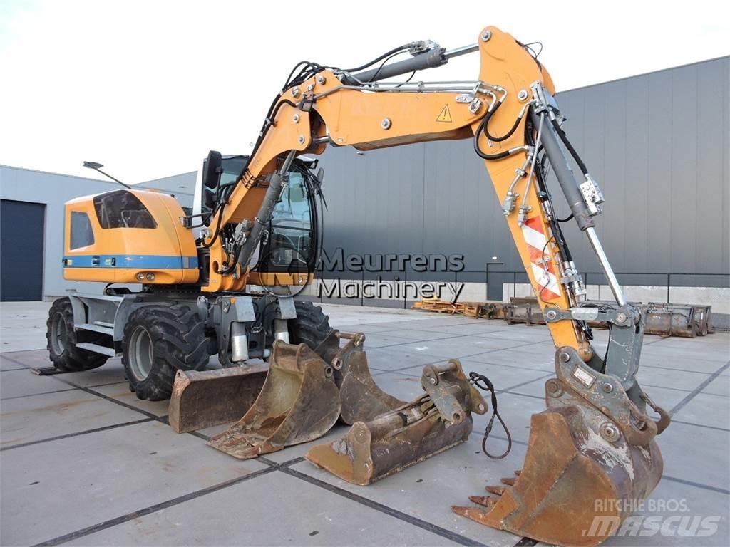 Liebherr A910 Wielgraafmachines
