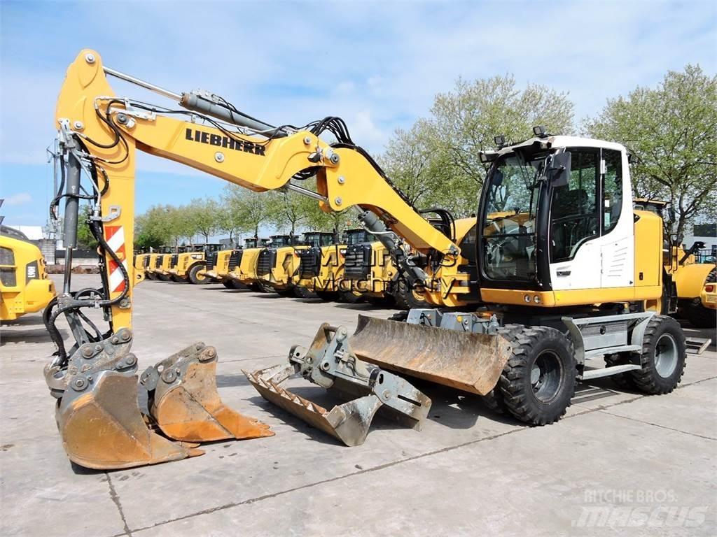 Liebherr A910 Wielgraafmachines