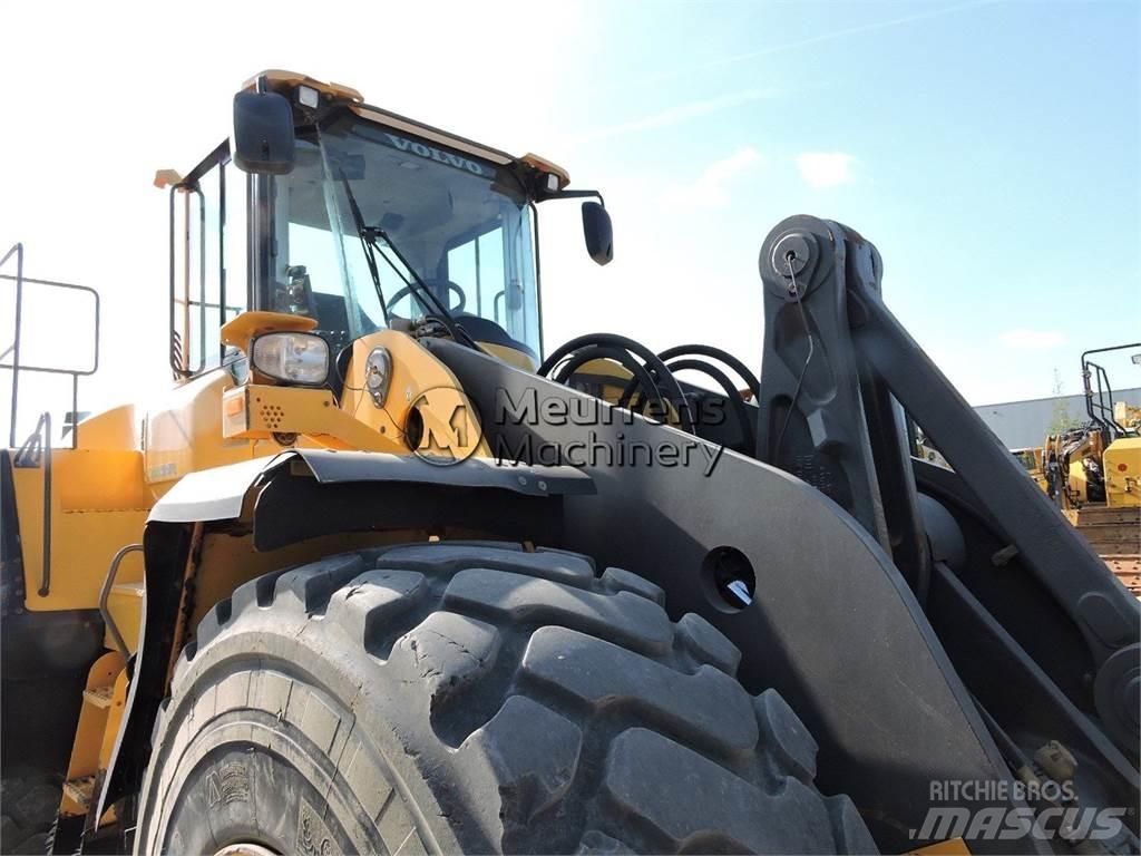 Volvo L220H Wielladers