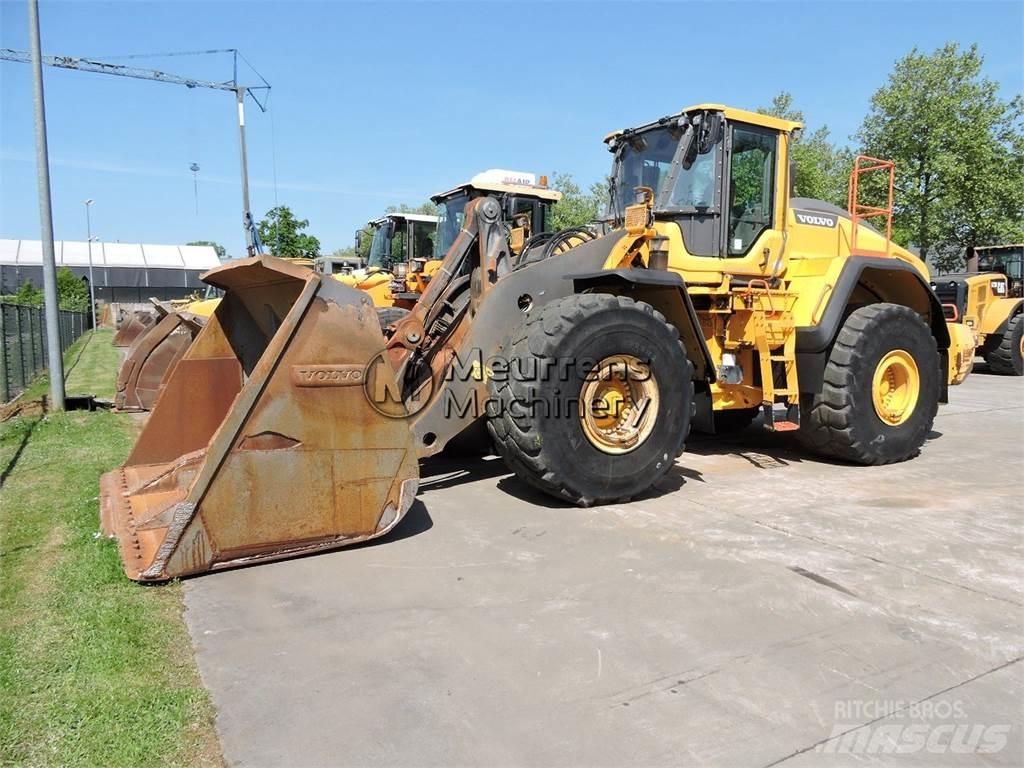Volvo L220H Wielladers
