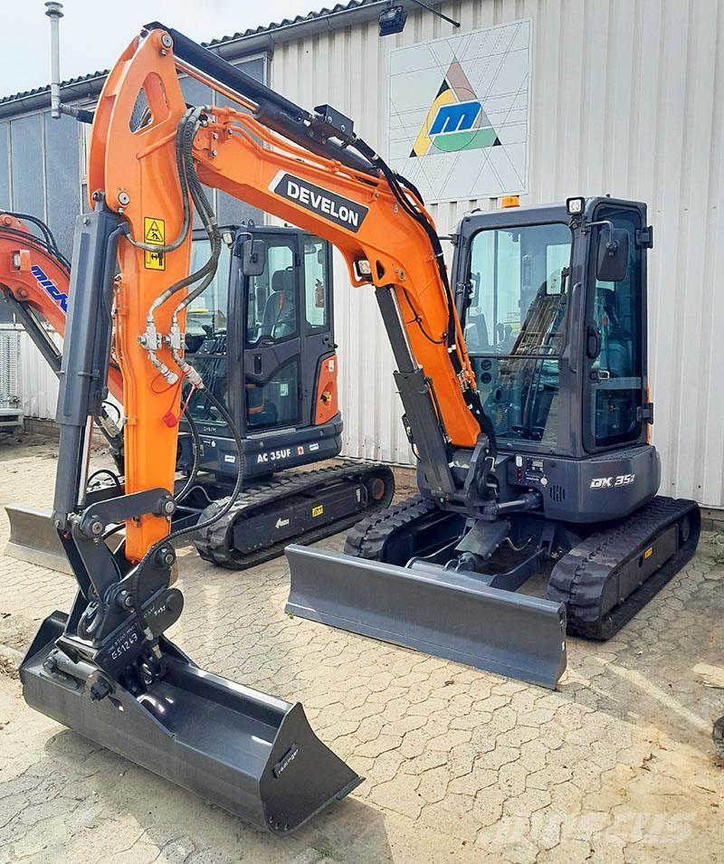 Develon DX 35Z-7 Minigraafmachines < 7t