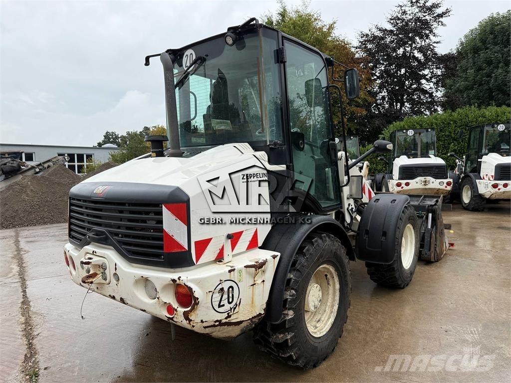 CAT 908M Wielladers