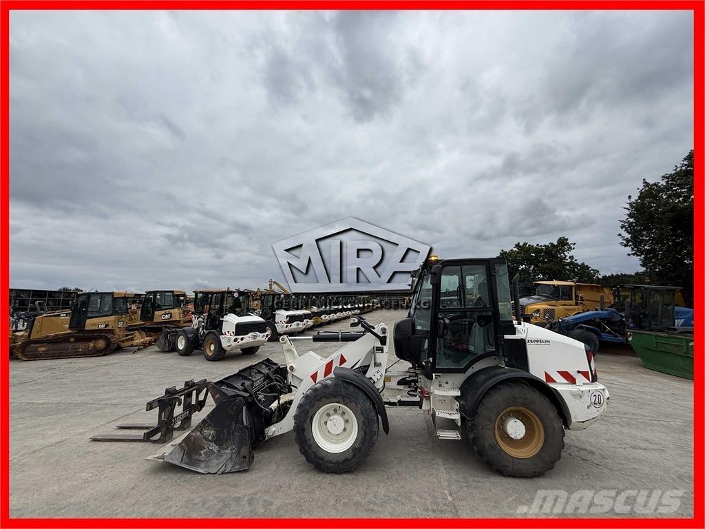 CAT 908M Wielladers