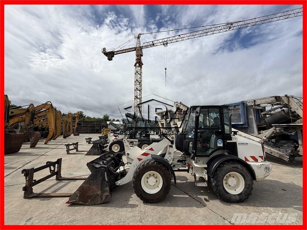 CAT 908M Wielladers
