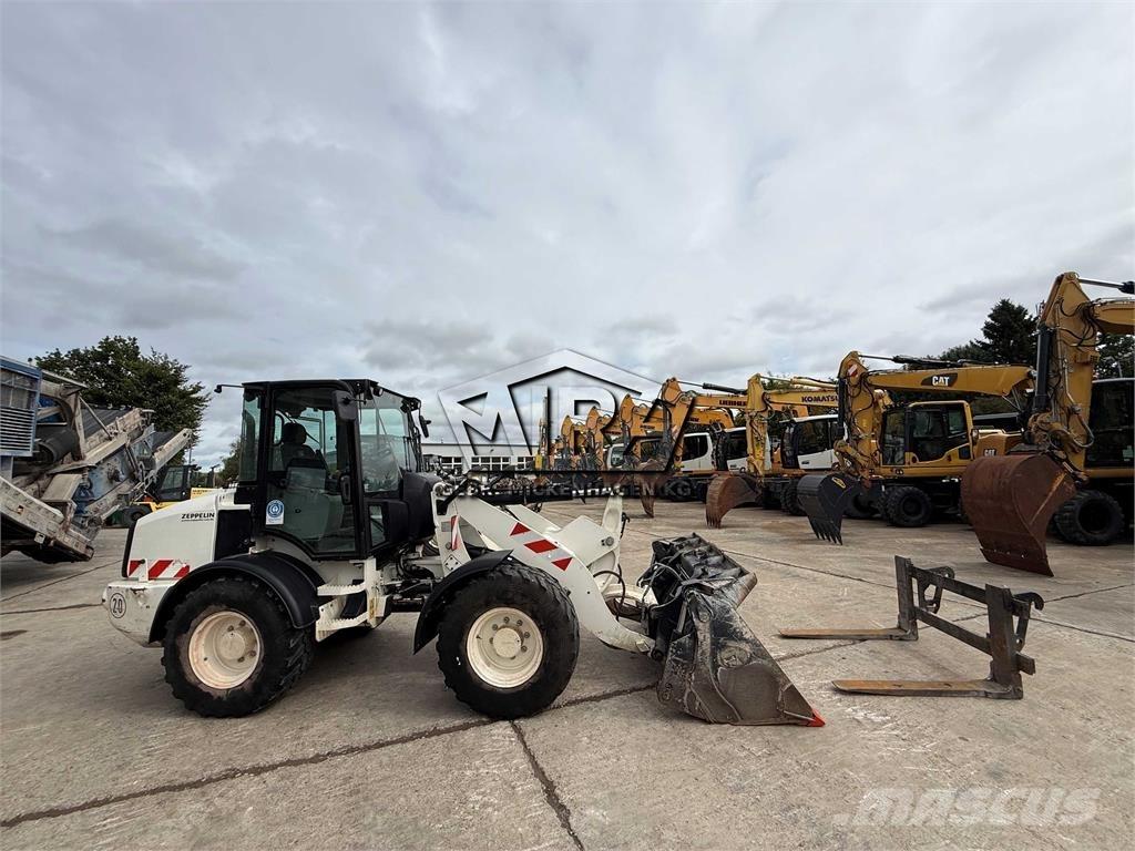 CAT 908M Wielladers