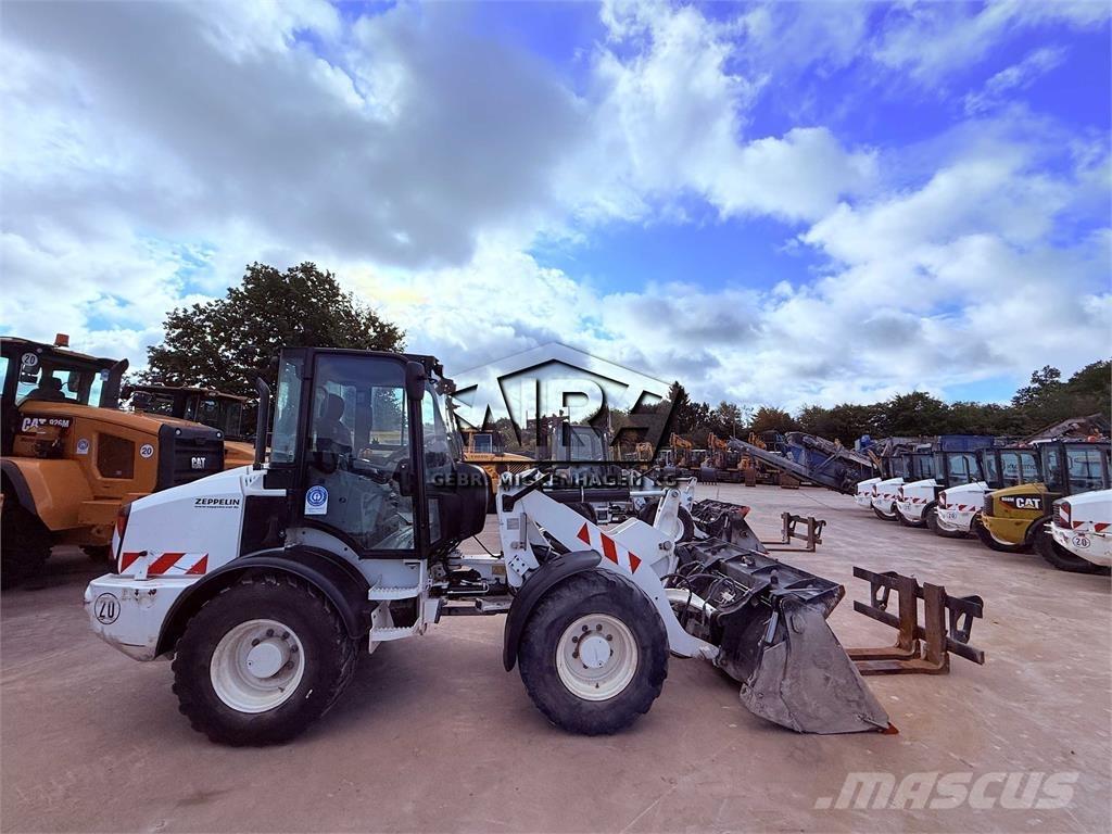 CAT 908M Wielladers
