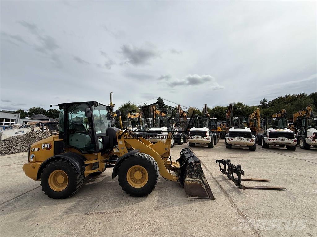 CAT 908M Wielladers