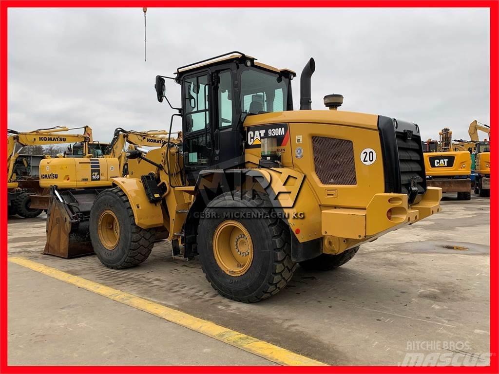CAT 930M Wielladers