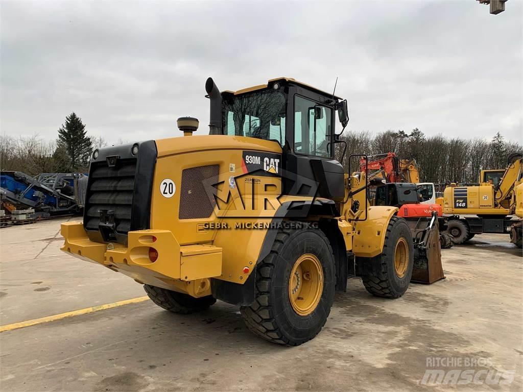 CAT 930M Wielladers