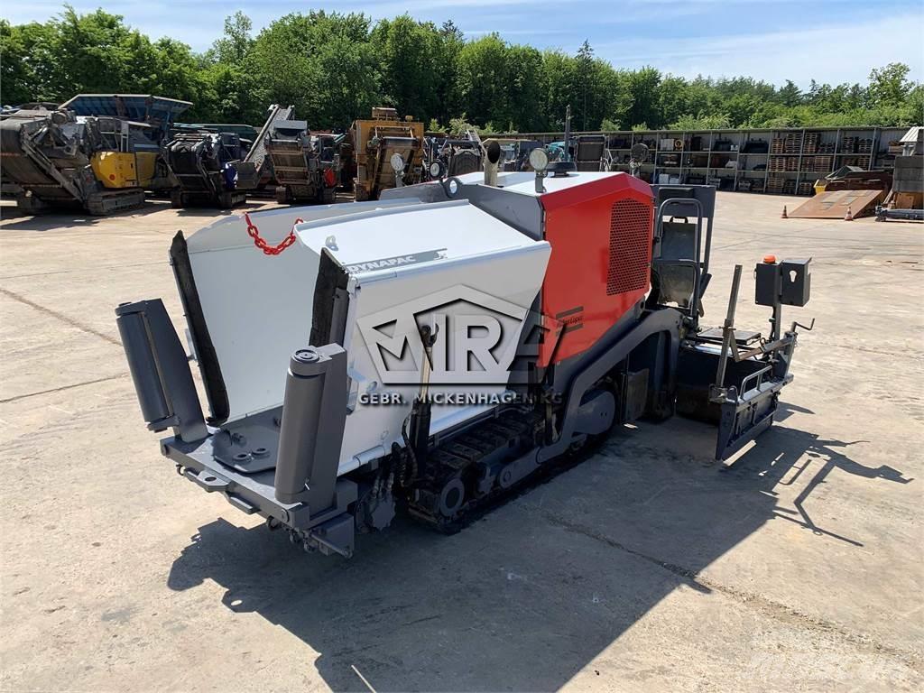 Dynapac F 1200 Asfaltafwerkmachines