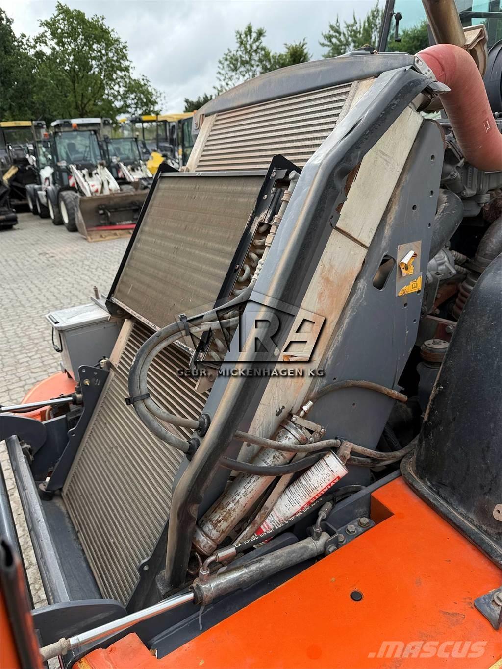 Hamm H 13i Trilrolwalsen