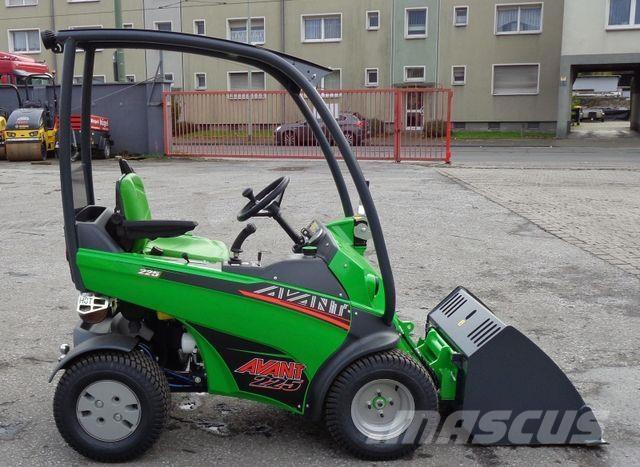 Avant Tecno 225 Wielladers