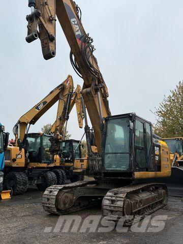 CAT 323 F Rupsgraafmachines