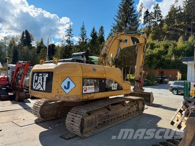 CAT 323D Rupsgraafmachines