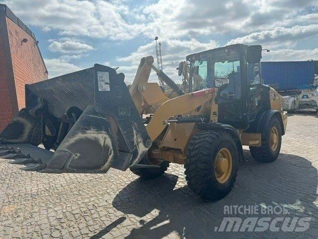 CAT 906 Wielladers