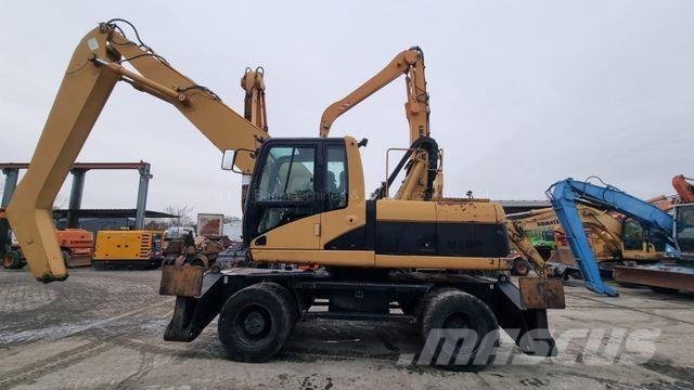 CAT M 318 C / 35 Wielgraafmachines