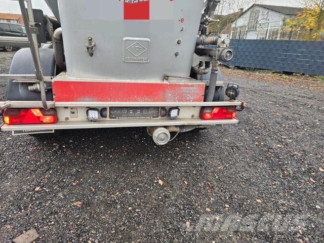 Feldbinder 46m³ Tankopleggers