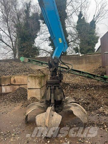 Fuchs MHL320 T4f Wielgraafmachines