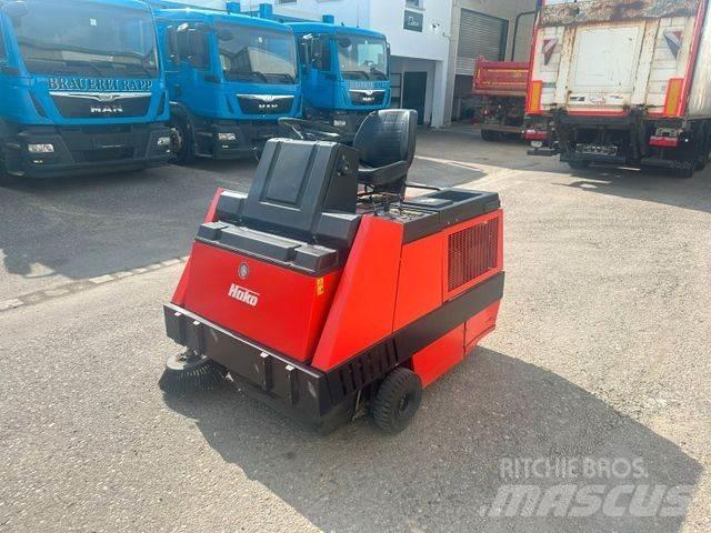 Hako JONAS 1100D Veegwagens