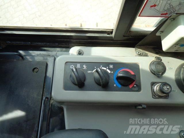 Komatsu D61 PX-24 Rupsdozers