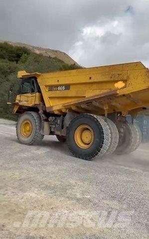 Komatsu HD 605-7 Bouw - Overige