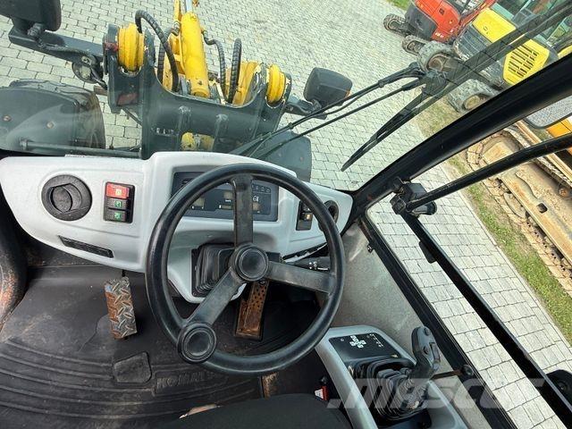 Komatsu WA70-5 Wielladers