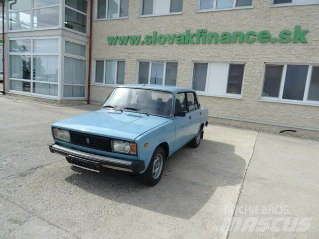 Lada 2105 vin 656 Auto's