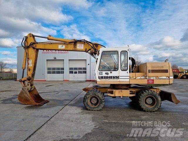 Liebherr A912 Wielgraafmachines