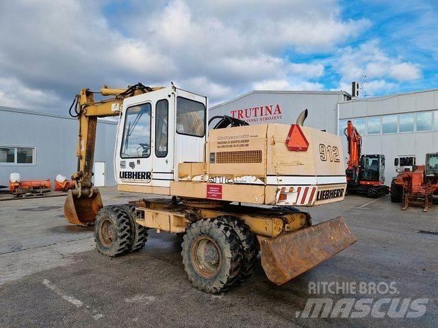 Liebherr A912 Wielgraafmachines