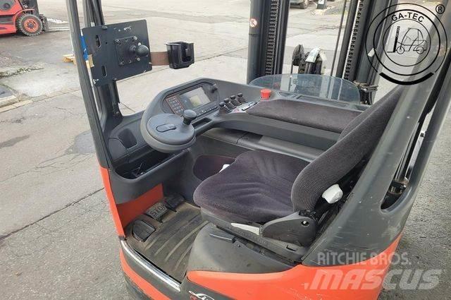 Linde R12B Reachtruck voor hoog niveau