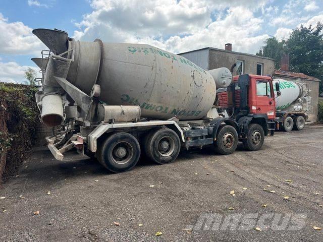 MAN 32.372 8x4 10m³ Betonmixers en pompen