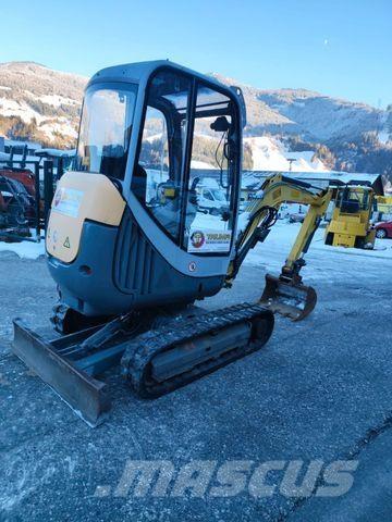Neuson 2404 Minigraafmachines < 7t