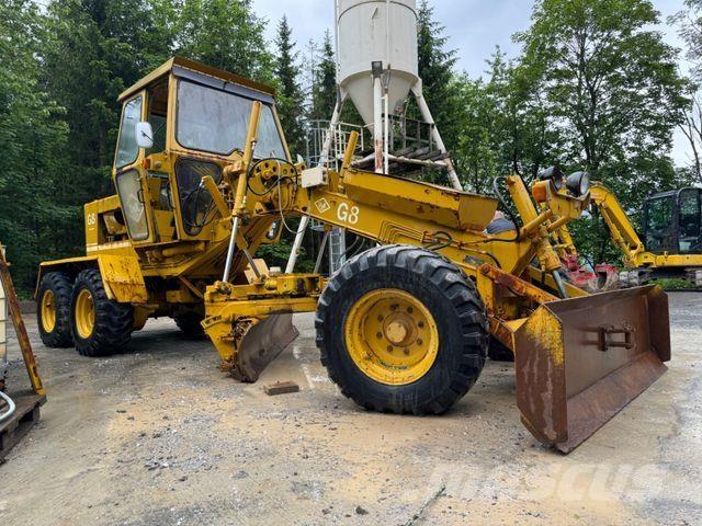 O&K O&amp;K GRADER Asfaltafwerkmachines